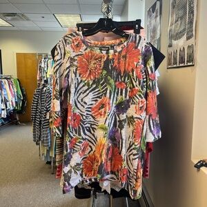 Onque Casuals Multicolor Floral Zebra Print Tunic